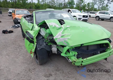 2013 Ford Mustang V6 Premium from USA, damaged, VIN 1ZVBP8EM8D5223374